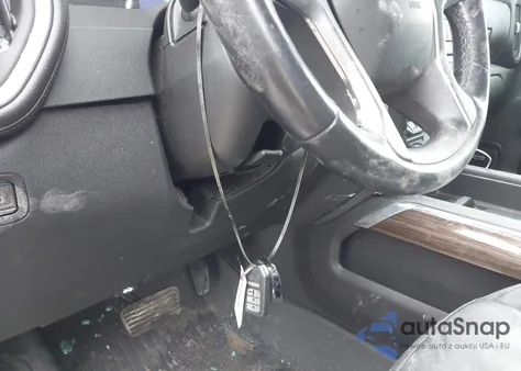 2021 Chevrolet Silverado 1500 4Wd Short Bed Lt Trail Boss z USA, uszkodzony, nr VIN 1GCPYFEDXMZ281800